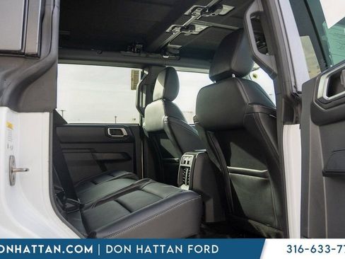 New 2025 Ford Bronco Outer Banks AWD/4WD image 24
