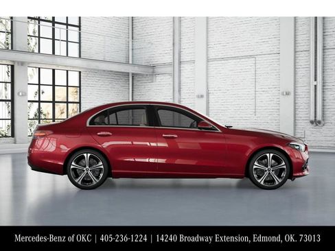 Used 2026 Mercedes-Benz C 300 4MATIC Sedan image 16