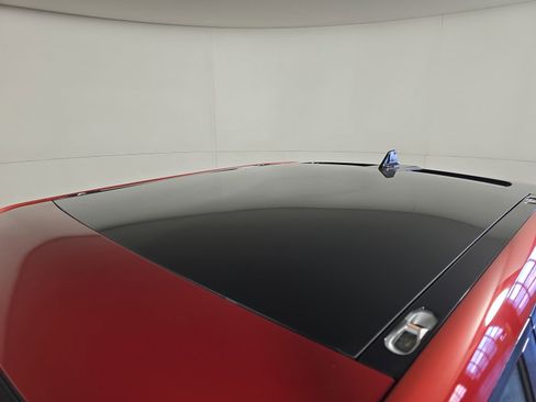 Used 2022 Rivian R1T Launch Edition image 13