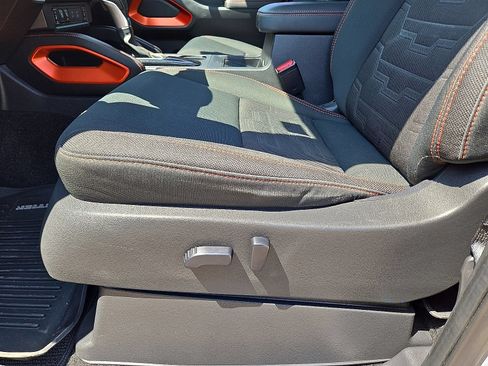 Used 2022 Nissan Frontier Pro-X RWD image 22