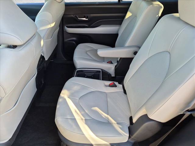 New 2026 Toyota Grand Highlander AWD Hybrid image 15