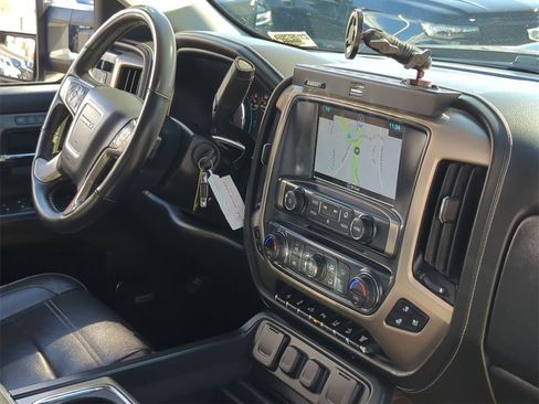 Used 2018 GMC Sierra 3500 Denali w/ Duramax Plus Package image 30