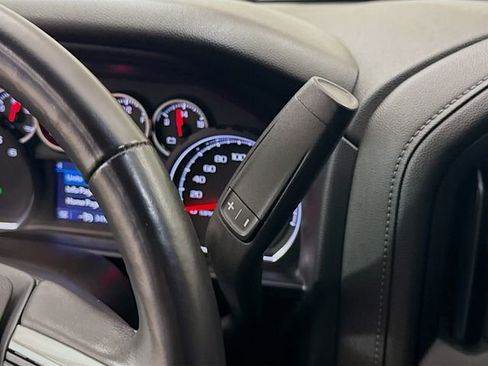 Used 2021 Chevrolet Silverado 1500 LT Trail Boss w/ Bed Protection Package AWD/4WD image 16