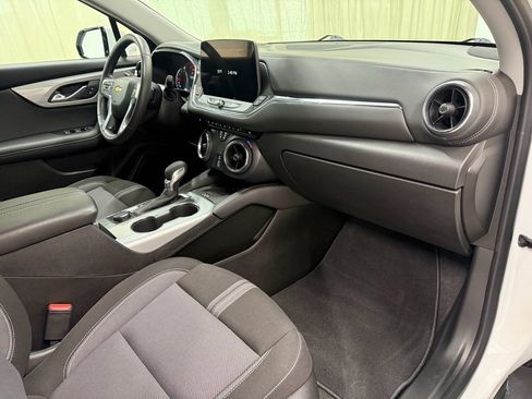 Used 2024 Chevrolet Blazer LT w/ Convenience Package image 29