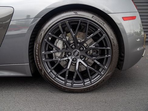 Used 2018 Audi R8 V10 plus AWD/4WD image 22