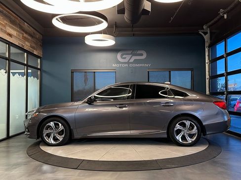 Used 2020 Honda Accord EX-L image 6