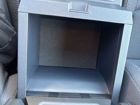 Used 2025 Toyota 4Runner SR5 image 29