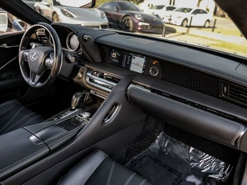 Used 2018 Lexus LC 500 Coupe w/ Touring Package image 10