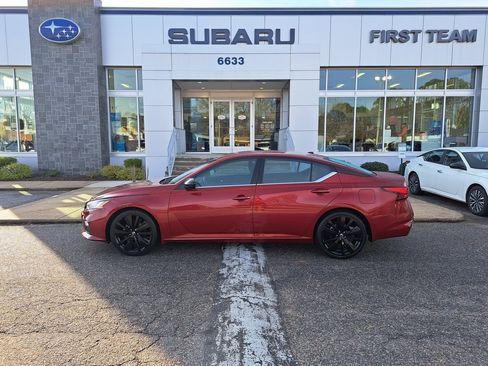 Used 2020 Nissan Altima 2.5 SR image 3