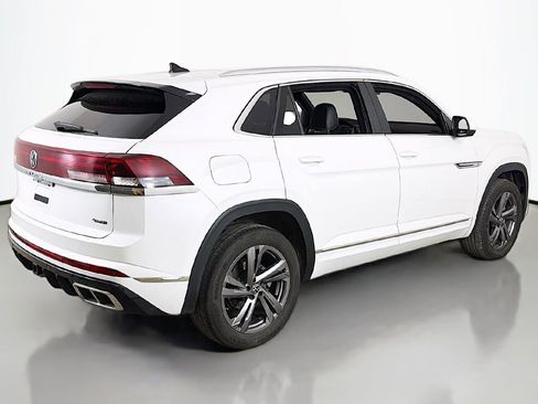 Used 2024 Volkswagen Atlas Cross Sport SEL R-Line AWD/4WD image 12