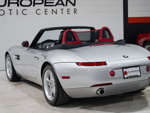 Used 2000 BMW Z8 RWD image 35