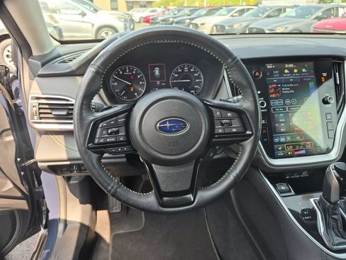 Used 2025 Subaru Outback Onyx Edition AWD/4WD image 22