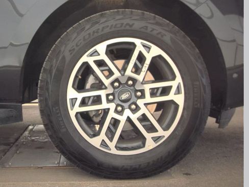 Used 2025 Ford Expedition Max Active image 10