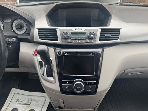 Used 2015 Honda Odyssey EX image 13
