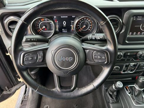 Used 2021 Jeep Wrangler Unlimited Sport AWD/4WD image 11