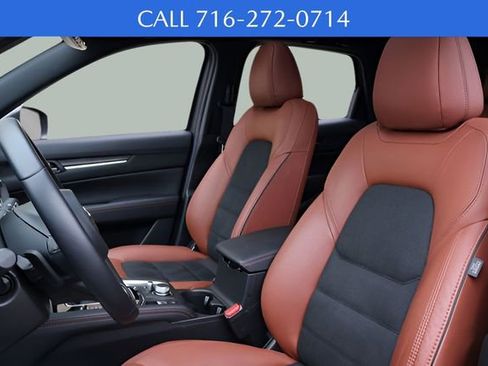 Used 2025 MAZDA CX-5 Carbon Edition image 13