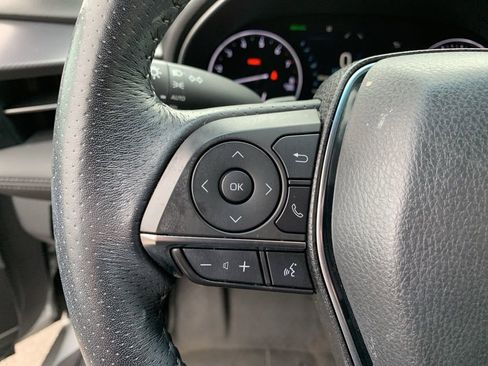 Used 2019 Toyota Avalon XSE image 26