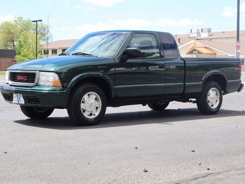 Used 2002 GMC Sonoma SLS w/ Marketing Option Pkg RWD image 11