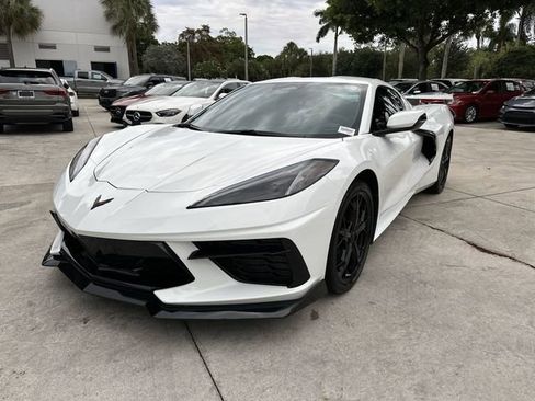 Used 2024 Chevrolet Corvette Stingray Coupe w/ 1LT RWD image 21