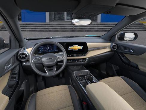 New 2026 Chevrolet Equinox ACTIV w/ Convenience Package III image 39