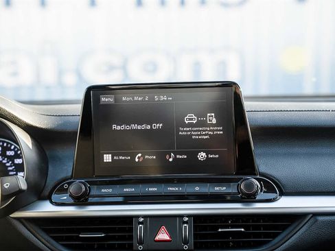 Used 2023 Kia Forte LX image 14