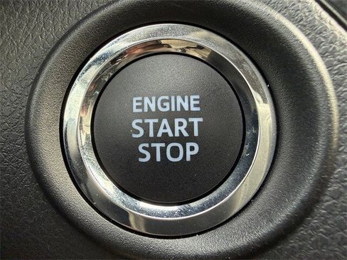 Certified 2021 Toyota C-HR Limited image 20