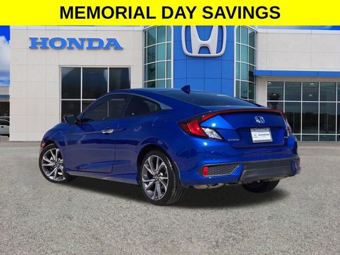 Used 2019 Honda Civic Touring image 5