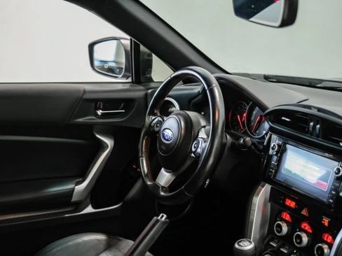 Used 2018 Subaru BRZ Limited w/ Popular Package #3 RWD image 20