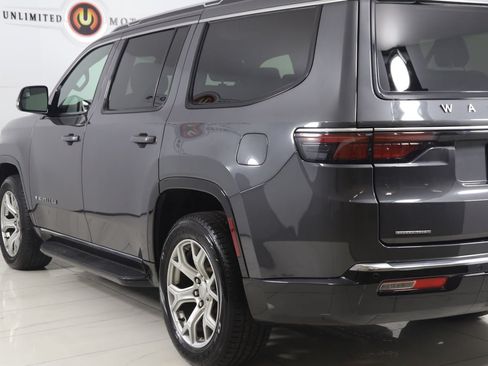 Used 2022 Jeep Wagoneer Series I w/ Premium Group I AWD/4WD image 27