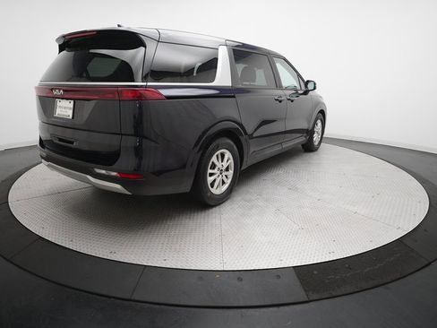 Certified 2024 Kia Carnival LX image 36