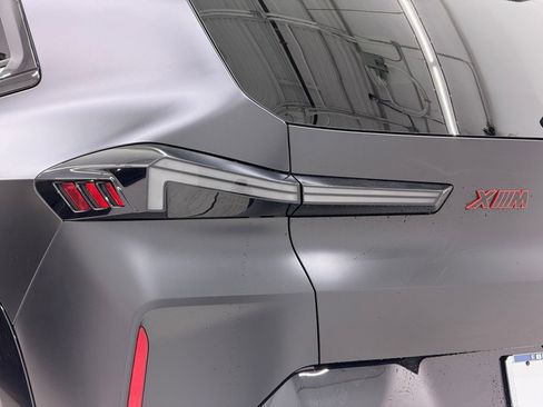 Certified 2024 BMW XM Label Red image 13