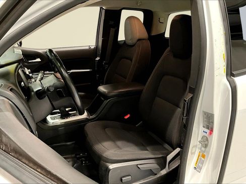 Used 2022 Chevrolet Colorado LT w/ Fleet Safety Package image 21