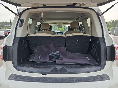 Used 2019 Nissan Armada Platinum w/ Captain's Chairs Package RWD image 16