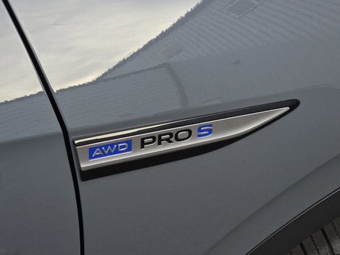 New 2026 Volkswagen ID.4 Pro S Plus AWD/4WD image 26