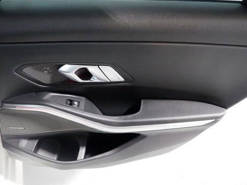 Used 2023 BMW 330e w/ M Sport Package image 67