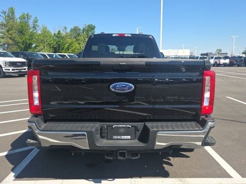 Used 2026 Ford F350 XLT AWD/4WD image 9