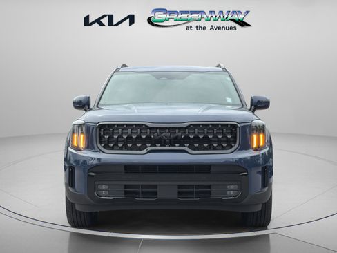 Used 2025 Kia Telluride SX Prestige X-Line AWD/4WD image 2