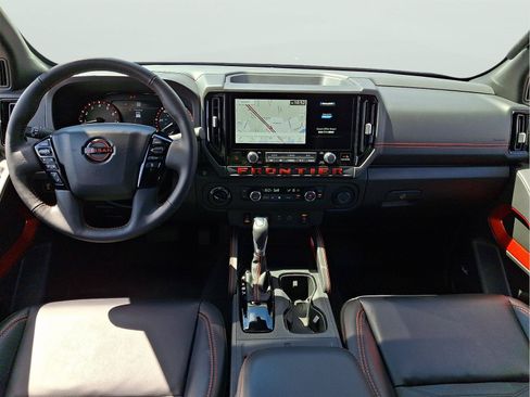 Used 2025 Nissan Frontier PRO-4X w/ Pro Premium Package AWD/4WD image 9