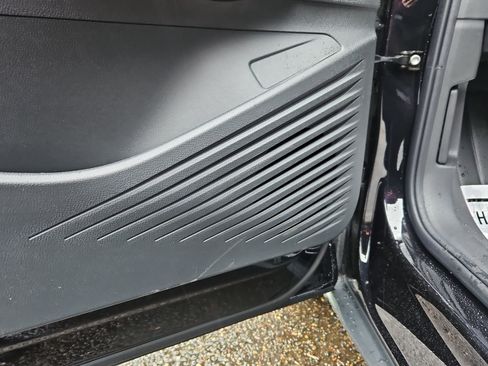 New 2026 Volkswagen ID.4 Pro image 11