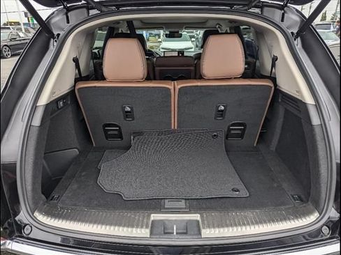 Used 2024 Acura MDX SH-AWD w/ Advance Package image 22