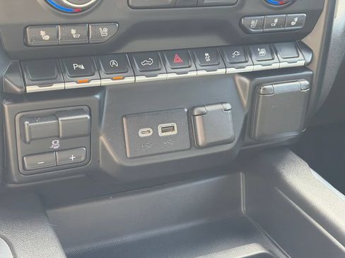 Used 2020 Chevrolet Silverado 1500 LTZ w/ LTZ Plus Package AWD/4WD image 25