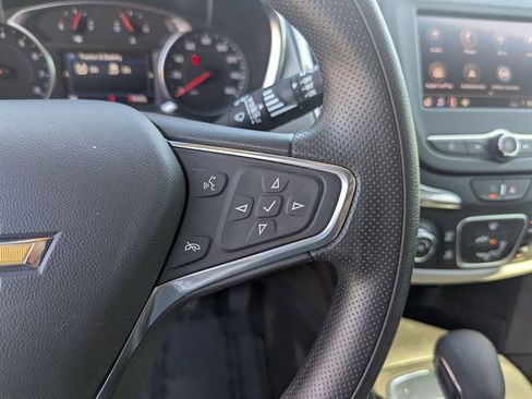 Certified 2022 Chevrolet Equinox LS w/ LS Convenience Package image 25