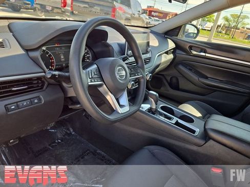 Used 2022 Nissan Altima 2.5 SV FWD image 20