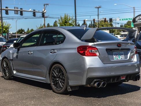Used 2017 Subaru WRX STI AWD/4WD image 9