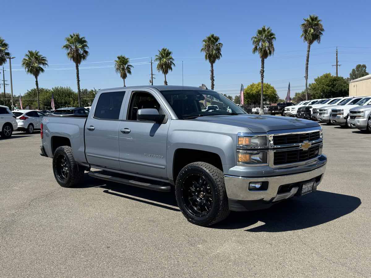 Used 2015 Chevrolet Silverado 1500 LT w/ All Star Edition AWD/4WD image 2
