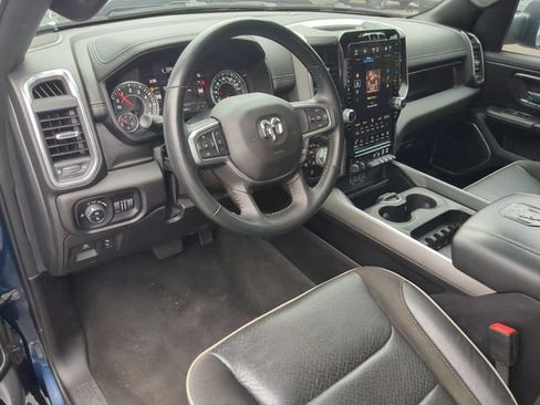 Used 2023 RAM 1500 Laramie AWD/4WD image 9