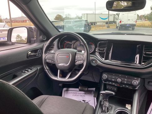 Used 2023 Dodge Durango GT image 12