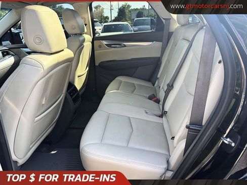 Used 2018 Cadillac XT5 Luxury w/ Driver Awareness Package AWD/4WD image 24