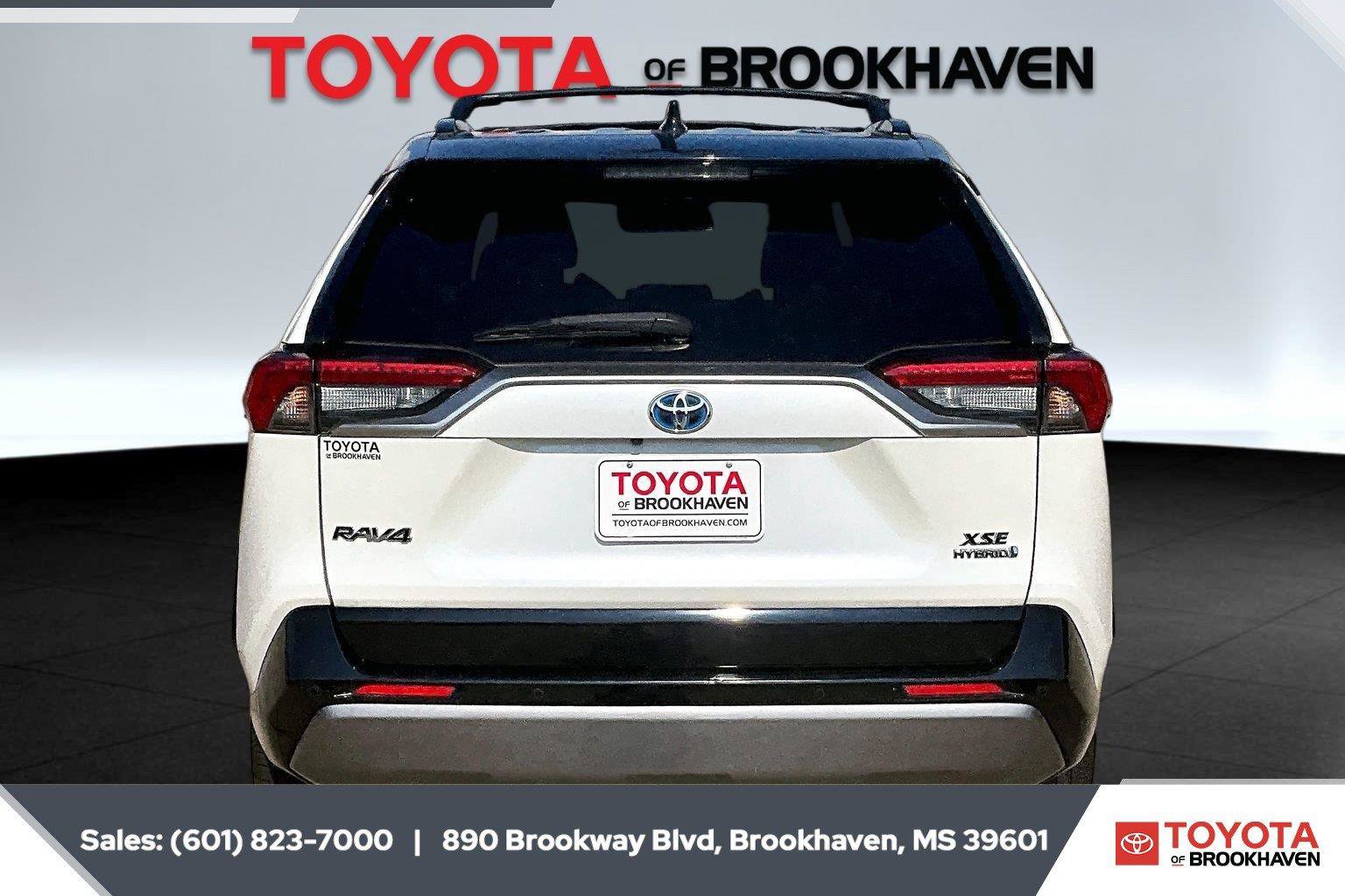 Used 2020 Toyota RAV4 XSE AWD/4WD image 4