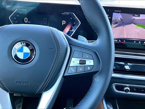 Used 2025 BMW X5 sDrive40i w/ Premium Package RWD image 12